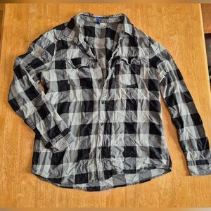 EUC H&M Divided black and gray plaid button down shirt top blouse